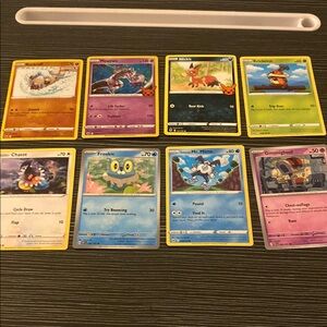 Pokémon Trading Card Game Set of 8